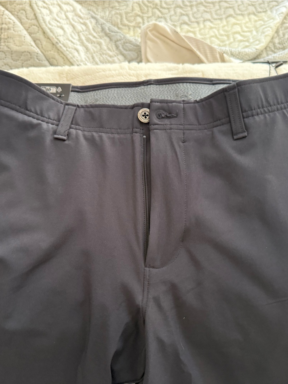 Under armour slim taper golf pants with elastic cuff 34/30 New